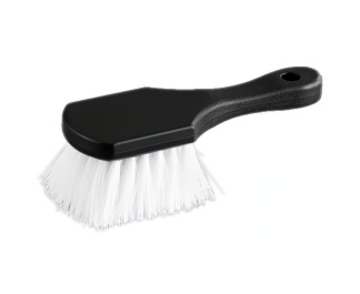 Brosse utilitaire noir 9'' avec brins blancs rigides